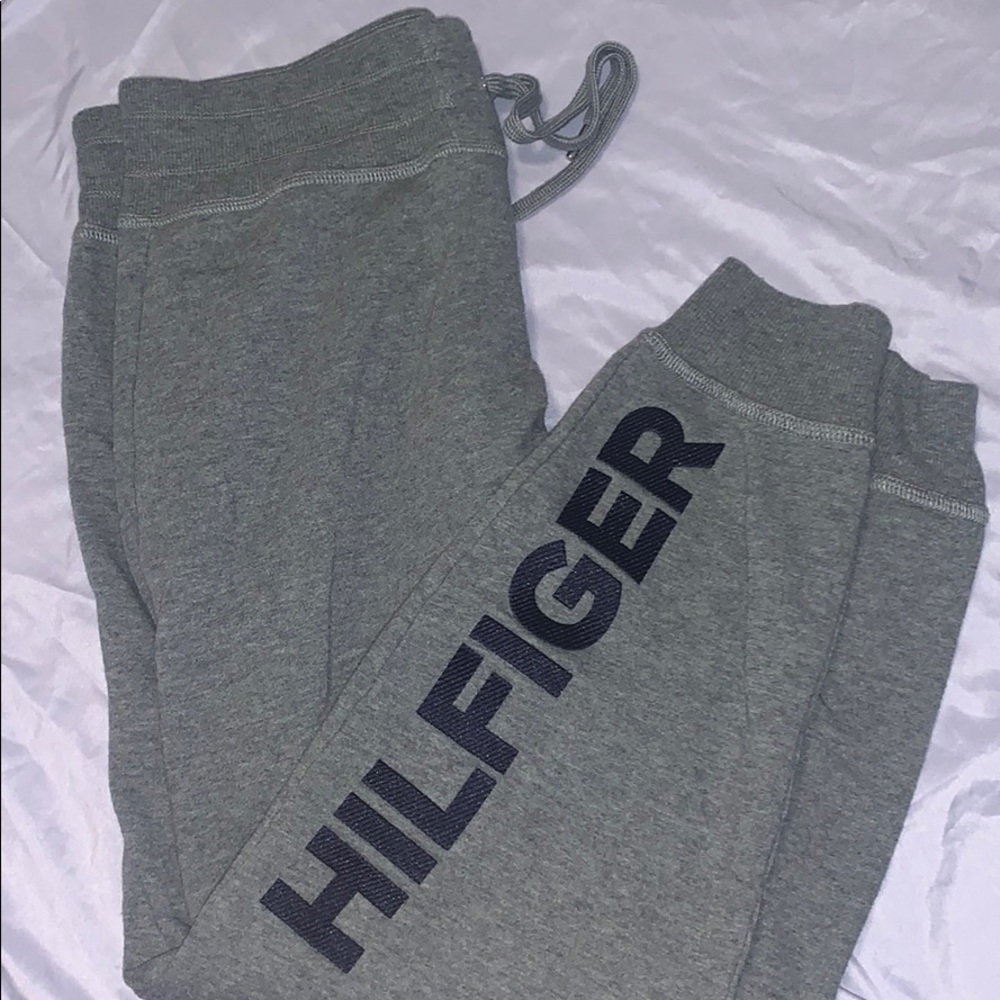 Tommy Hilfiger great joggers